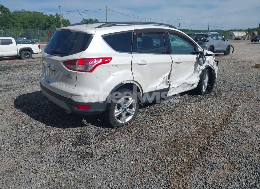 Photo 4 of 2014 Ford Escape SE (VIN 1FMCU0GX6EUE46539)