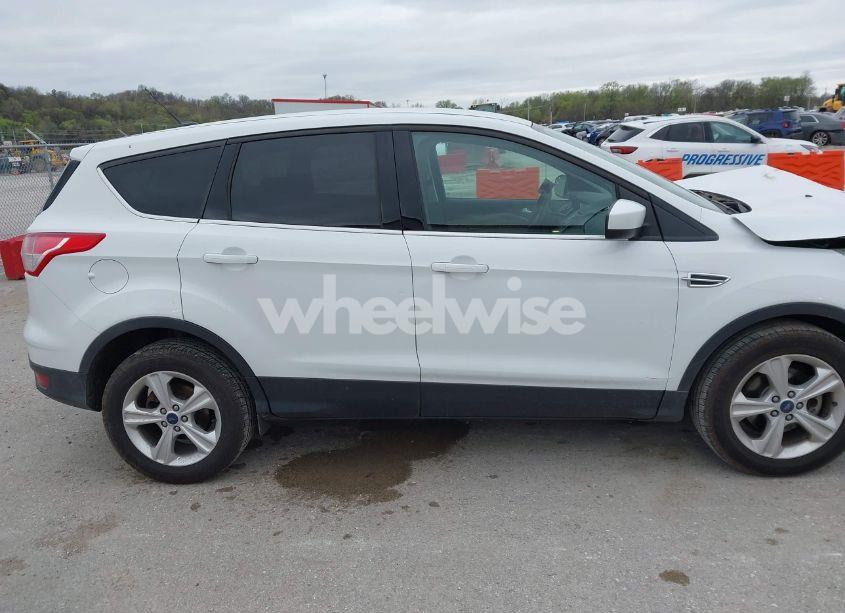 Photo 13 of 2015 Ford Escape SE (VIN 1FMCU0GX6FUA08041)