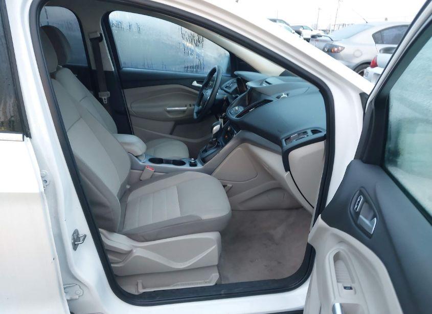 Photo 5 of 2015 Ford Escape SE (VIN 1FMCU0GX6FUA44506)