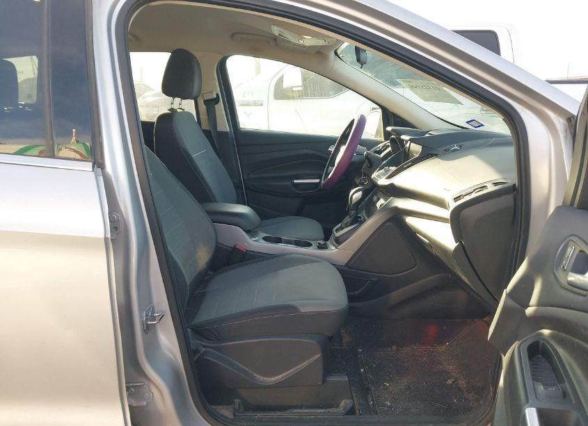 Photo 5 of 2015 Ford Escape SE (VIN 1FMCU0GX6FUA64688)