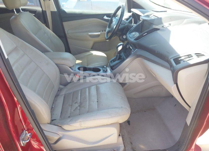 Photo 5 of 2015 Ford Escape SE (VIN 1FMCU0GX6FUB25165)