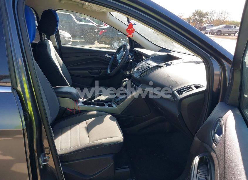 Photo 5 of 2015 Ford Escape SE (VIN 1FMCU0GX6FUB93367)