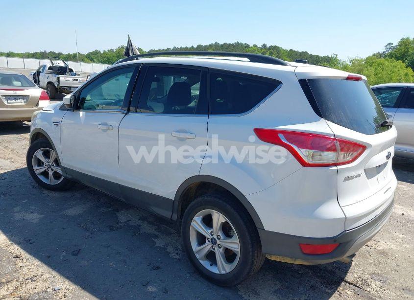 Photo 3 of 2015 Ford Escape SE (VIN 1FMCU0GX6FUC82629)