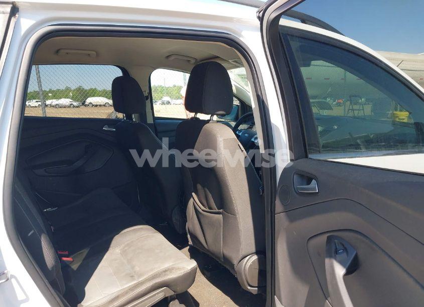 Photo 8 of 2015 Ford Escape SE (VIN 1FMCU0GX6FUC82629)