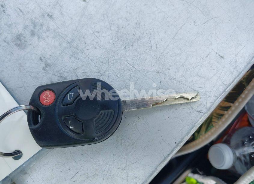 Photo 11 of 2016 Ford Escape SE (VIN 1FMCU0GX6GUA60464)