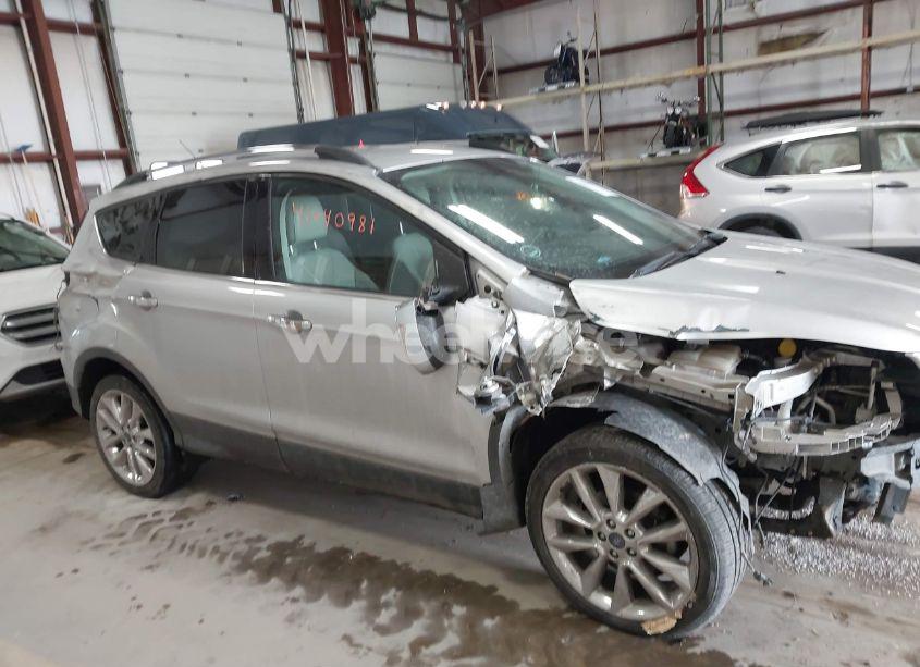 Photo 14 of 2016 Ford Escape SE (VIN 1FMCU0GX6GUB91605)