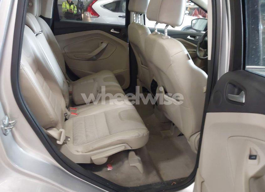 Photo 8 of 2016 Ford Escape SE (VIN 1FMCU0GX6GUB91605)