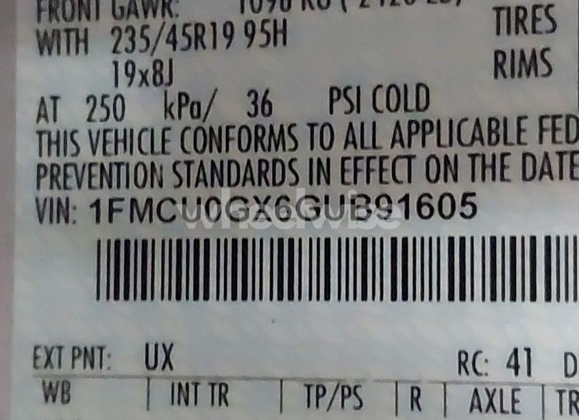 Photo 9 of 2016 Ford Escape SE (VIN 1FMCU0GX6GUB91605)