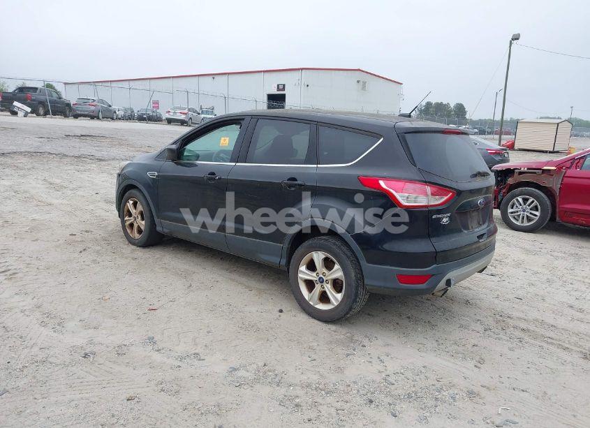 Photo 3 of 2016 Ford Escape SE (VIN 1FMCU0GX6GUC05275)