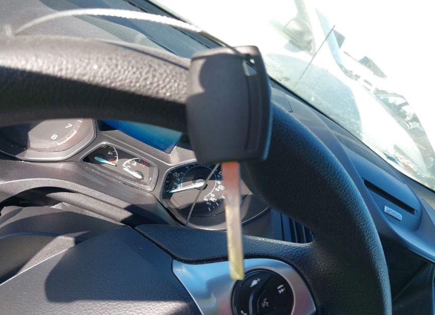 Photo 11 of 2016 Ford Escape SE (VIN 1FMCU0GX6GUC34839)