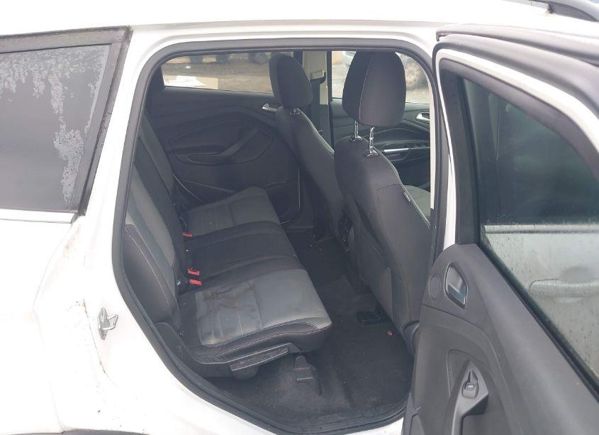 Photo 8 of 2016 Ford Escape SE (VIN 1FMCU0GX6GUC34839)