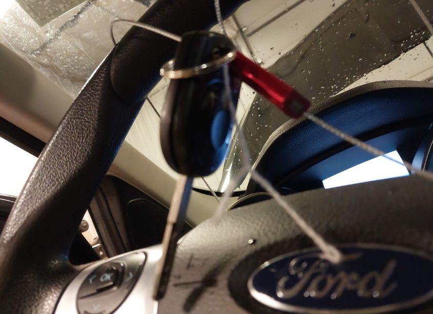 Photo 11 of 2013 Ford Escape SE (VIN 1FMCU0GX7DUB32803)