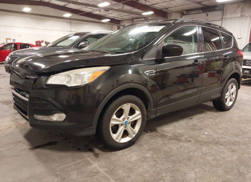 Photo 2 of 2013 Ford Escape SE (VIN 1FMCU0GX7DUB32803)