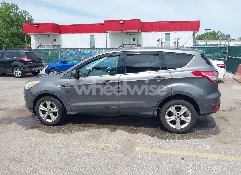 Photo 15 of 2013 Ford Escape SE (VIN 1FMCU0GX7DUB51643)
