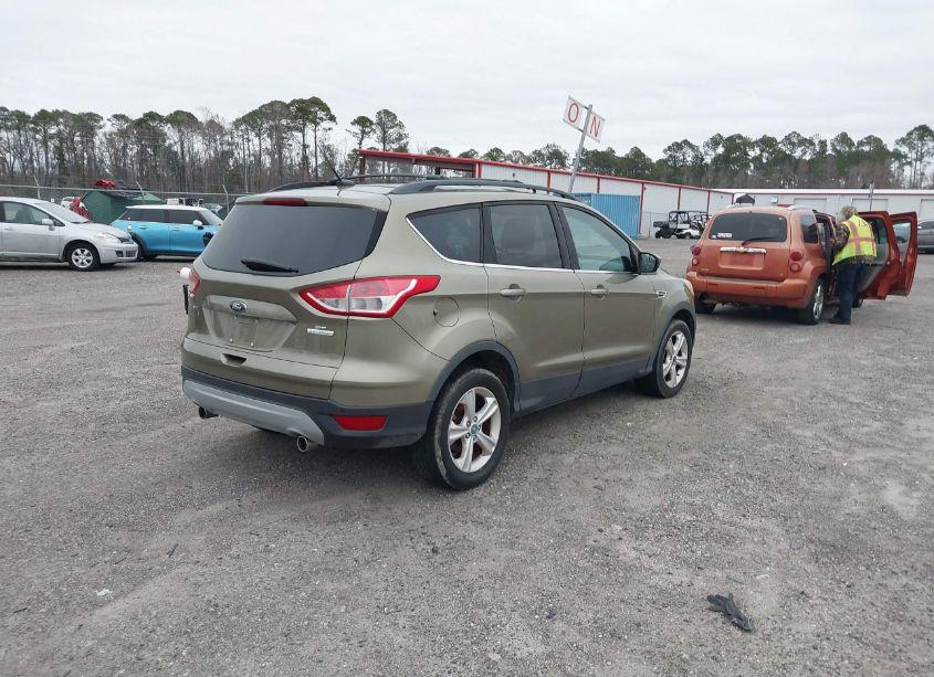 Photo 4 of 2013 Ford Escape SE (VIN 1FMCU0GX7DUB71469)