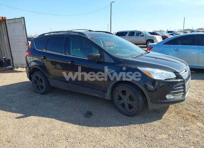 2013 Ford Escape SE (VIN 1FMCU0GX7DUB81886) main photo