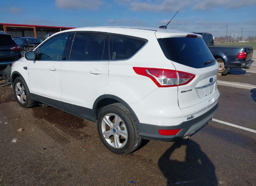Photo 3 of 2013 Ford Escape SE (VIN 1FMCU0GX7DUC48440)