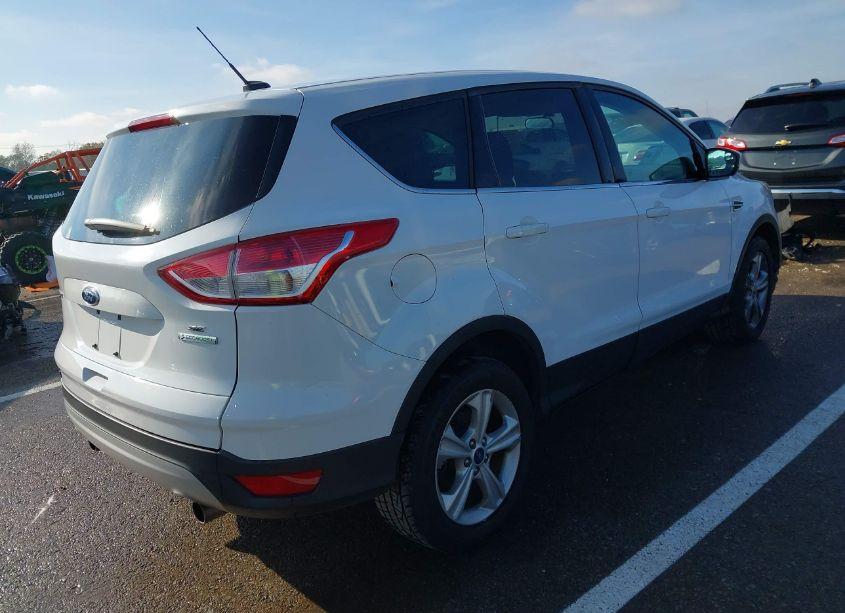 Photo 4 of 2013 Ford Escape SE (VIN 1FMCU0GX7DUC48440)