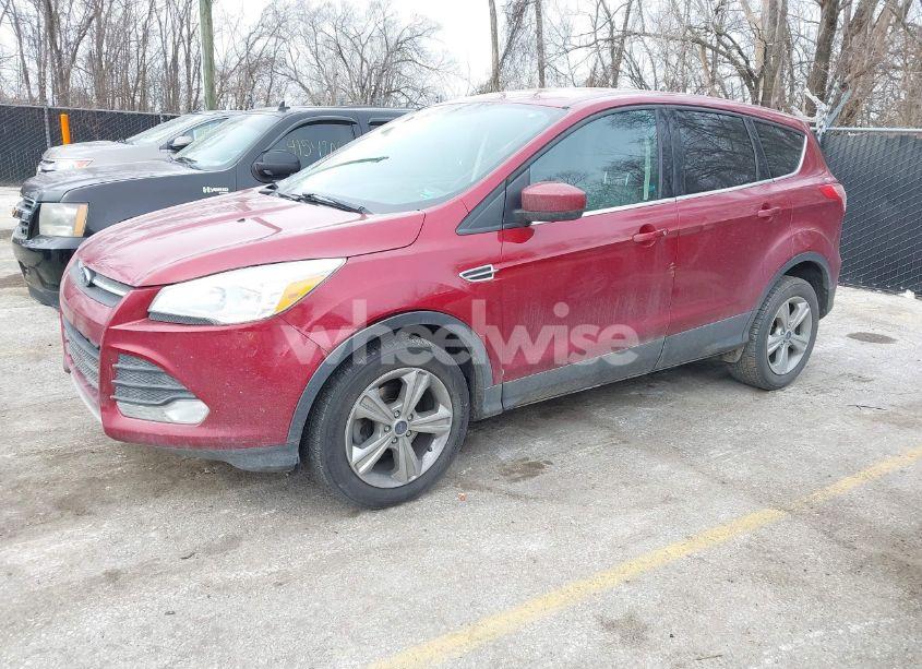 Photo 2 of 2013 Ford Escape SE (VIN 1FMCU0GX7DUD08233)
