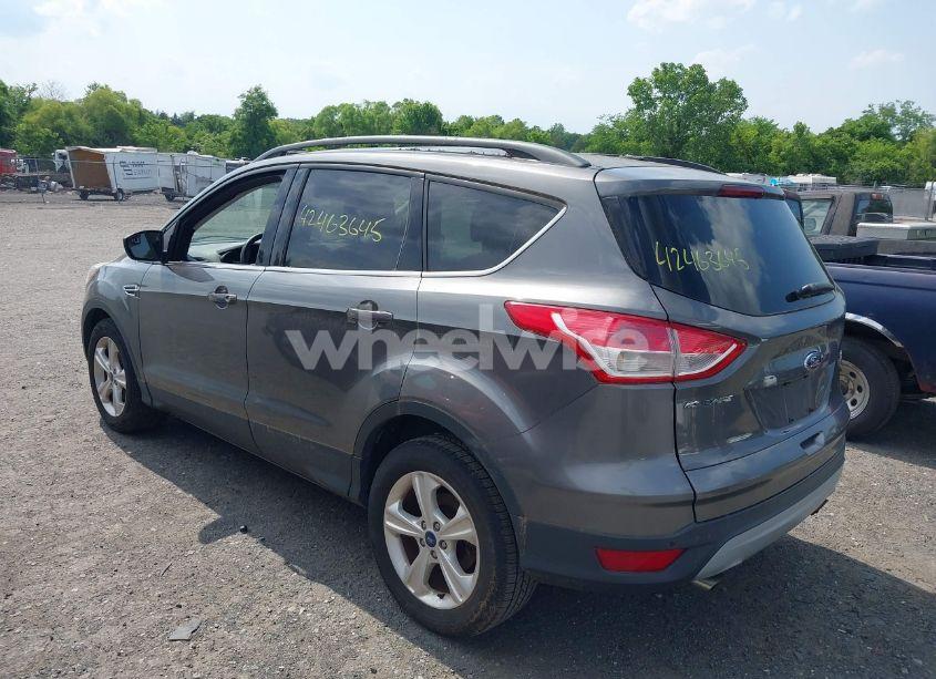 Photo 3 of 2014 Ford Escape SE (VIN 1FMCU0GX7EUA12033)