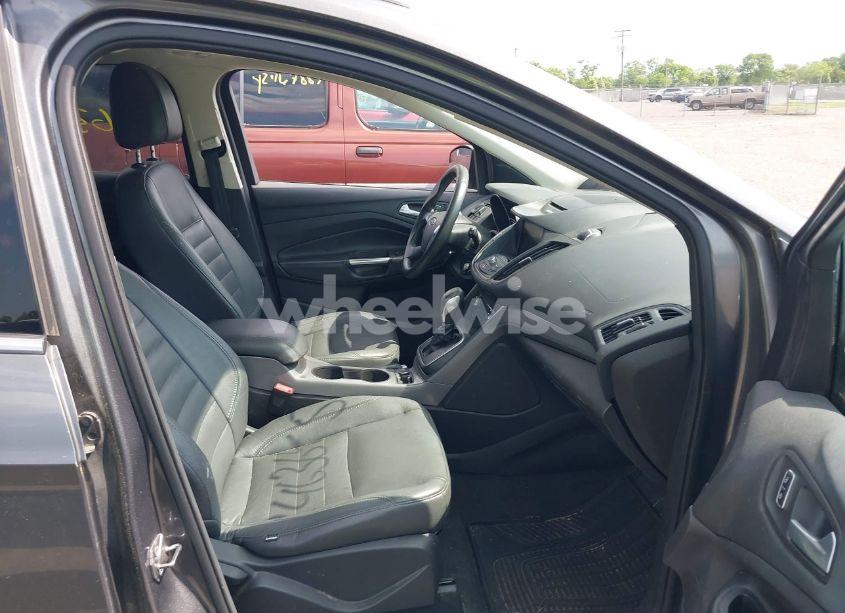 Photo 5 of 2014 Ford Escape SE (VIN 1FMCU0GX7EUA12033)