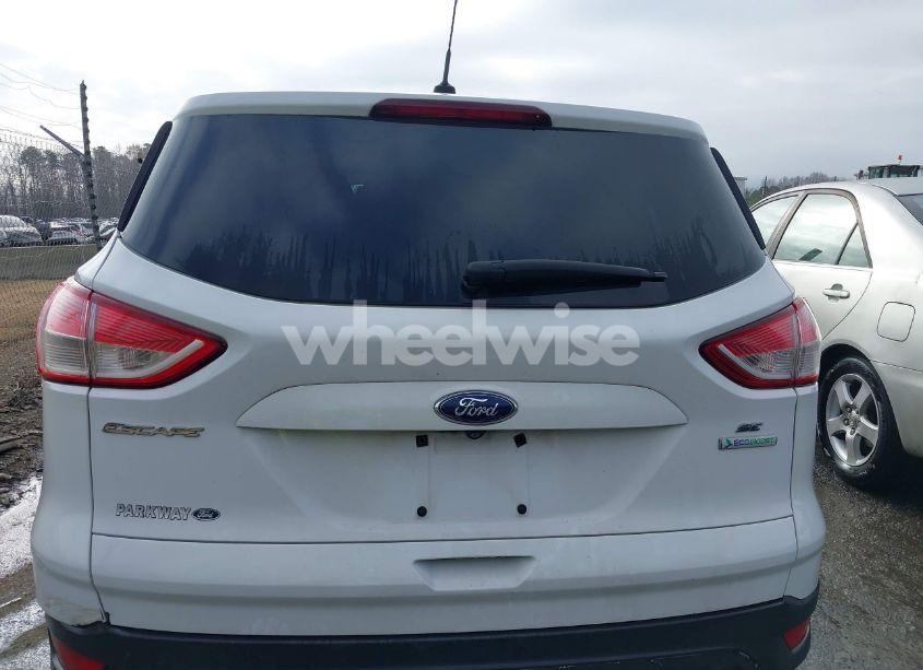 Photo 16 of 2014 Ford Escape SE (VIN 1FMCU0GX7EUA75519)
