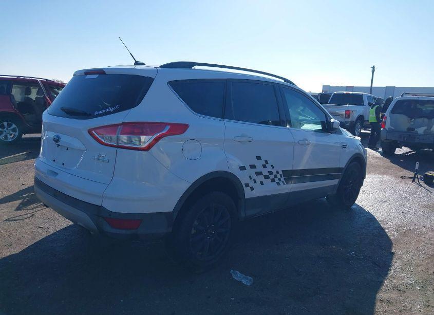Photo 4 of 2014 Ford Escape SE (VIN 1FMCU0GX7EUA83863)
