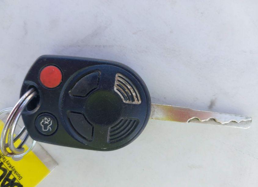 Photo 11 of 2014 Ford Escape SE (VIN 1FMCU0GX7EUA85046)