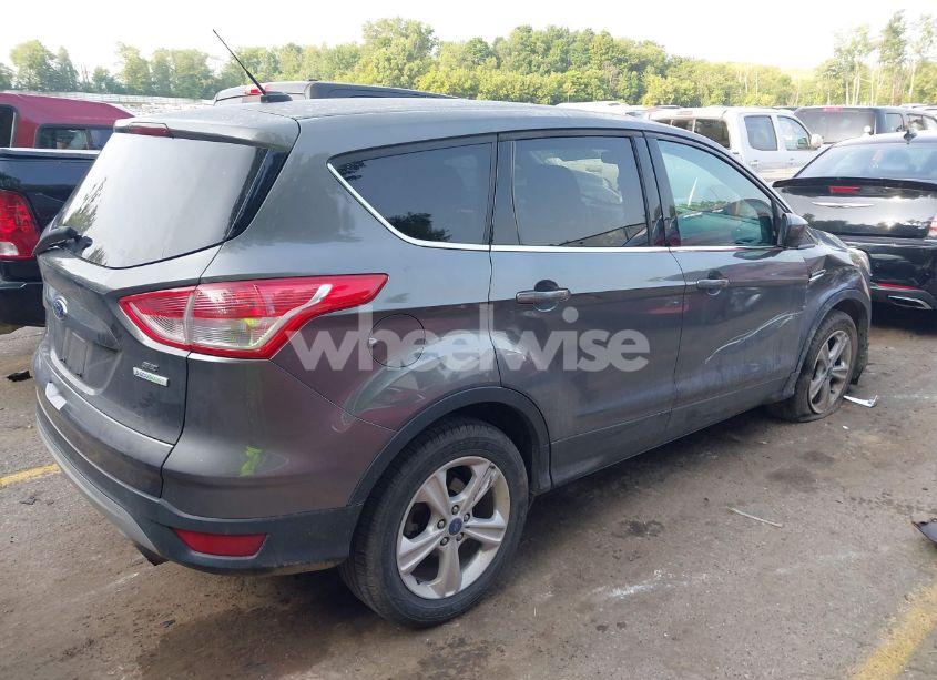 Photo 4 of 2014 Ford Escape SE (VIN 1FMCU0GX7EUB43835)