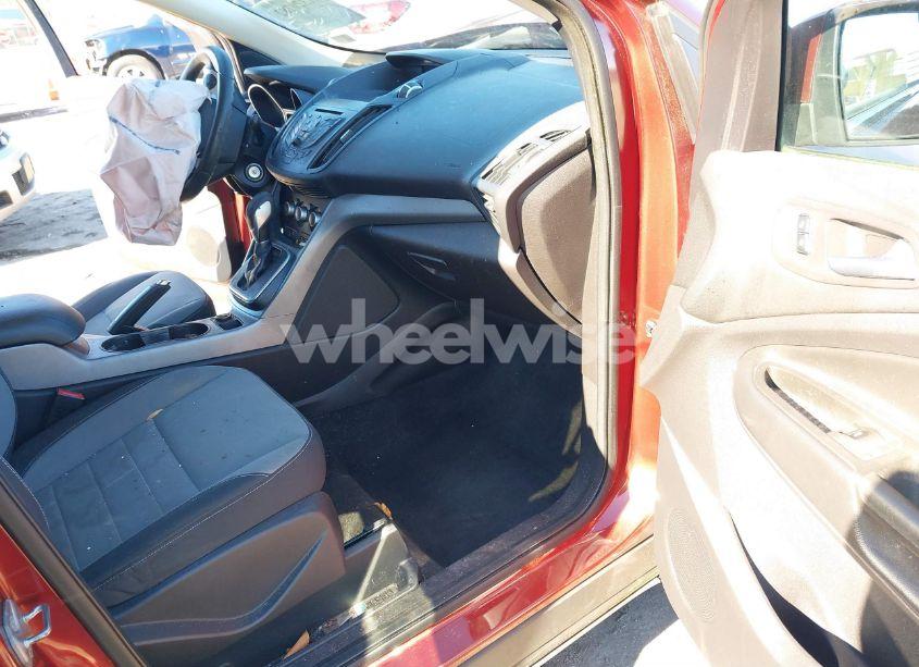 Photo 5 of 2014 Ford Escape SE (VIN 1FMCU0GX7EUB56620)