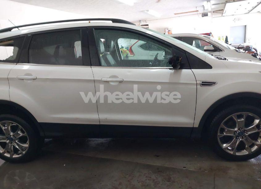 Photo 13 of 2014 Ford Escape SE (VIN 1FMCU0GX7EUB82425)