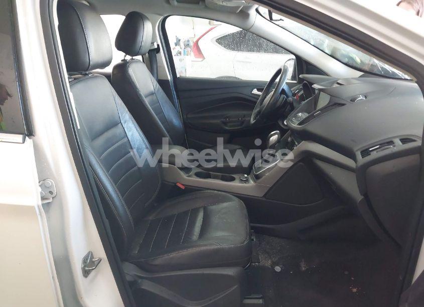 Photo 5 of 2014 Ford Escape SE (VIN 1FMCU0GX7EUB82425)