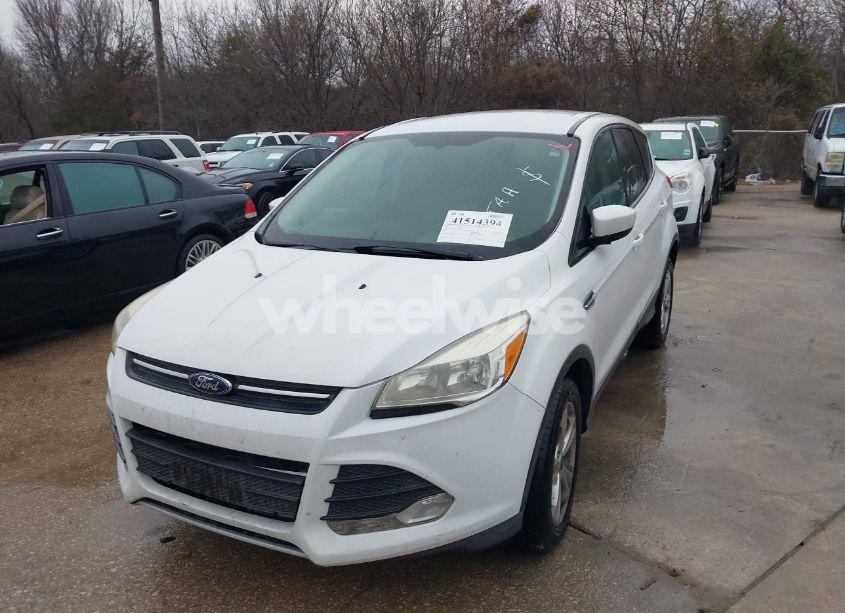 Photo 6 of 2014 Ford Escape SE (VIN 1FMCU0GX7EUC01880)