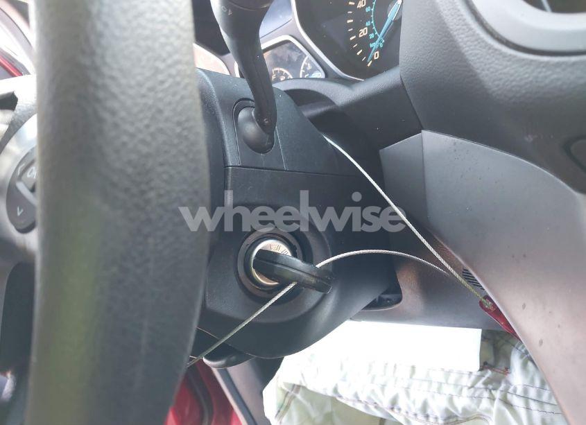 Photo 11 of 2014 Ford Escape SE (VIN 1FMCU0GX7EUC27301)