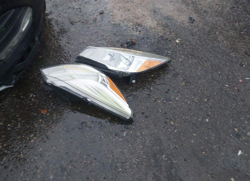 Photo 12 of 2014 Ford Escape SE (VIN 1FMCU0GX7EUC41893)