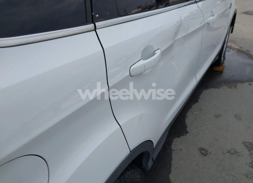 Photo 6 of 2014 Ford Escape SE (VIN 1FMCU0GX7EUD09447)