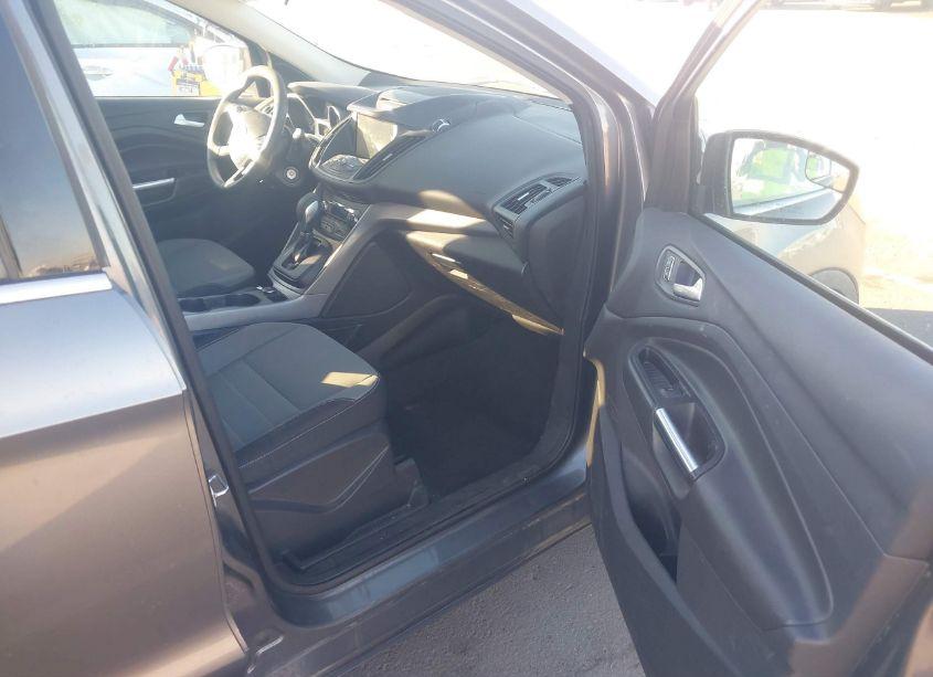 Photo 5 of 2014 Ford Escape SE (VIN 1FMCU0GX7EUD73682)