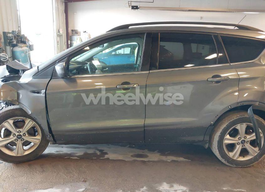 Photo 14 of 2014 Ford Escape SE (VIN 1FMCU0GX7EUE24159)