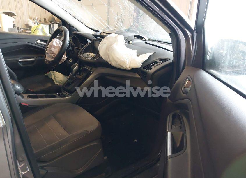 Photo 5 of 2014 Ford Escape SE (VIN 1FMCU0GX7EUE24159)