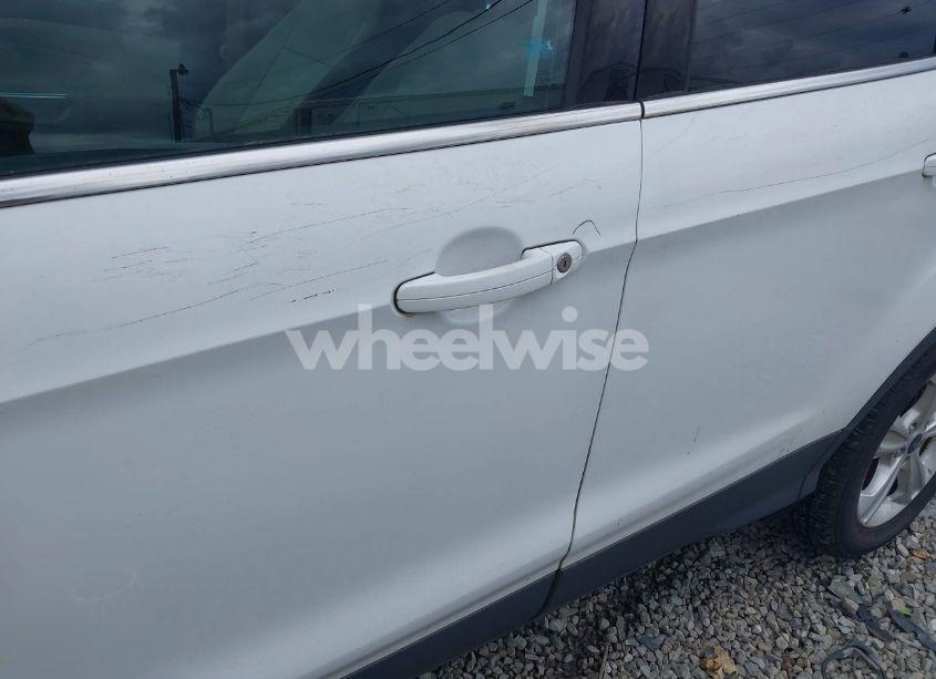 Photo 12 of 2015 Ford Escape SE (VIN 1FMCU0GX7FUA64361)