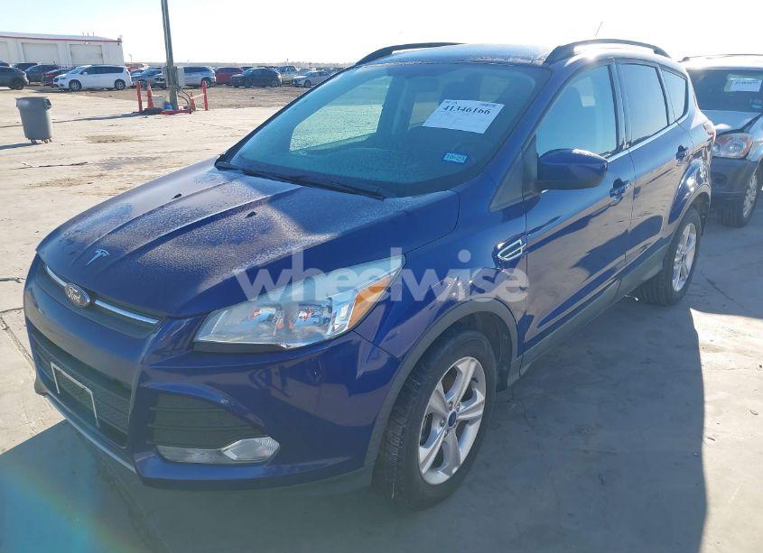 Photo 2 of 2015 Ford Escape SE (VIN 1FMCU0GX7FUB05216)