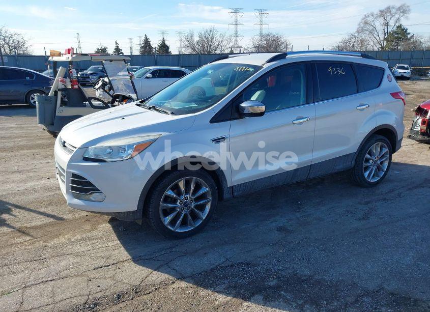 Photo 2 of 2015 Ford Escape SE (VIN 1FMCU0GX7FUB59874)