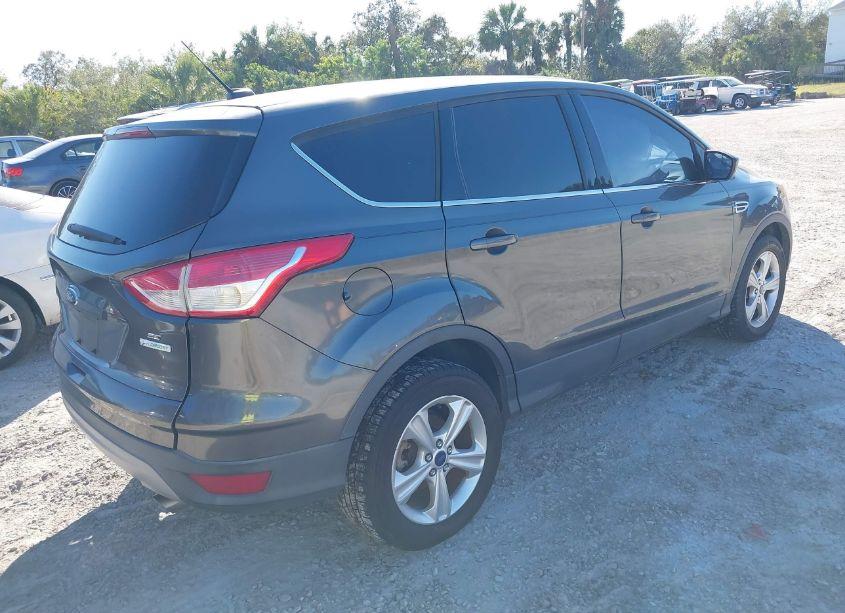 Photo 4 of 2015 Ford Escape SE (VIN 1FMCU0GX7FUC40440)