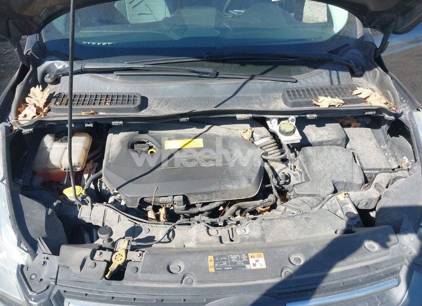 Photo 10 of 2016 Ford Escape SE (VIN 1FMCU0GX7GUA07417)