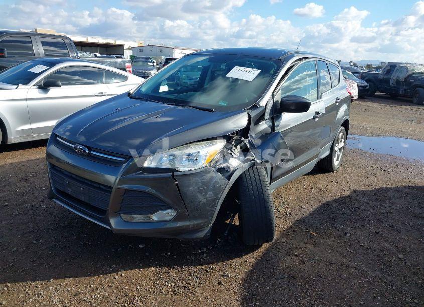 Photo 2 of 2016 Ford Escape SE (VIN 1FMCU0GX7GUA53541)