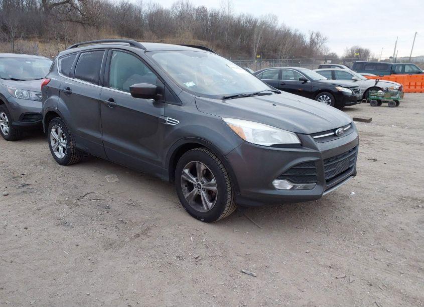 2016 Ford Escape SE (VIN 1FMCU0GX7GUA83249) main photo