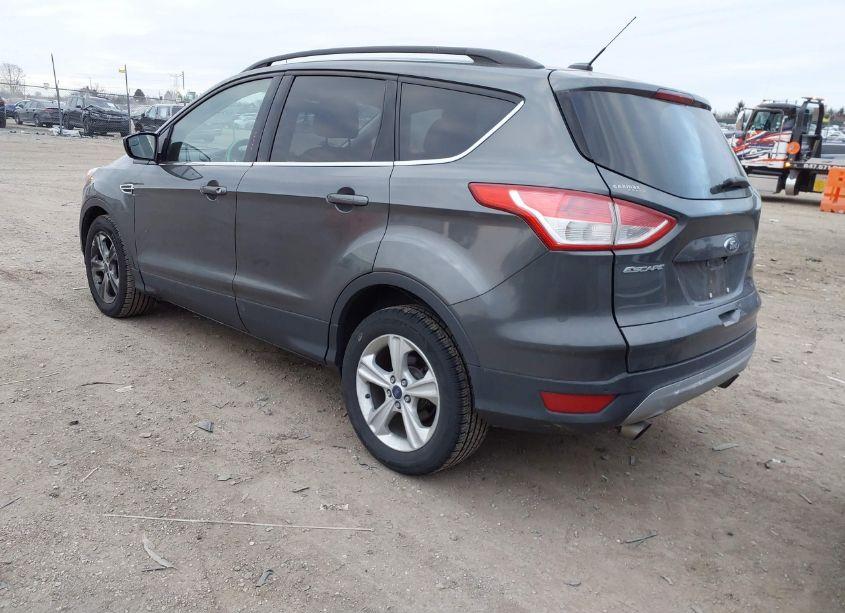 Photo 3 of 2016 Ford Escape SE (VIN 1FMCU0GX7GUA83249)