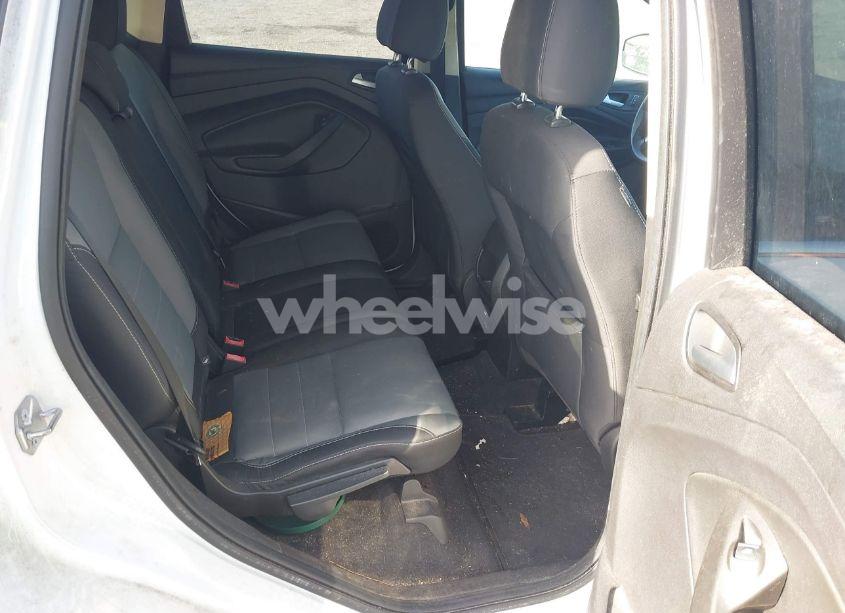 Photo 8 of 2016 Ford Escape SE (VIN 1FMCU0GX7GUA92064)