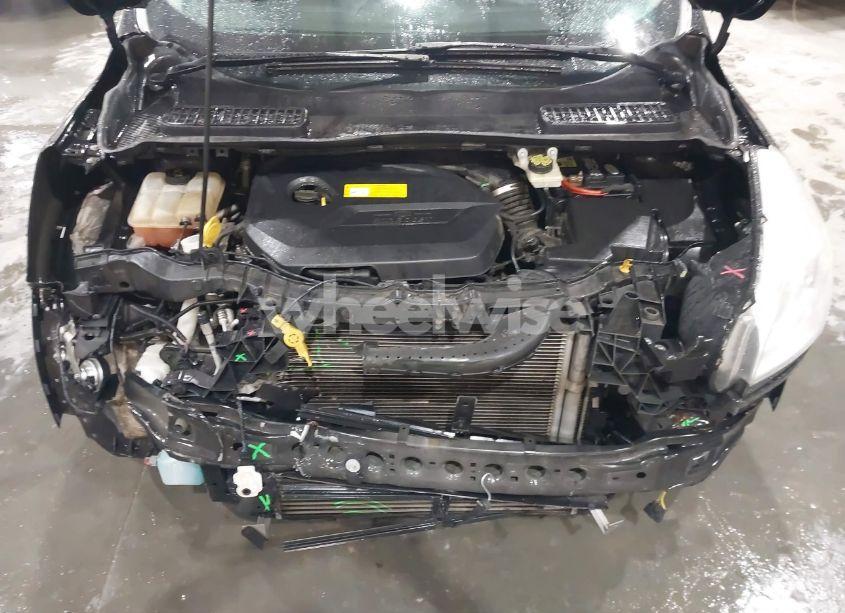 Photo 10 of 2016 Ford Escape SE (VIN 1FMCU0GX7GUB11275)