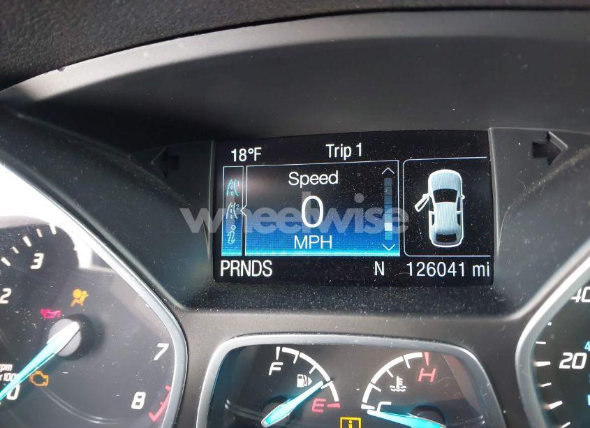 Photo 15 of 2016 Ford Escape SE (VIN 1FMCU0GX7GUB45426)